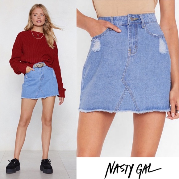 Nasty Gal ‘My Kind of Trouble is You Denim Skirt’ Mini Distressed NWT Size 6 - Picture 2 of 11